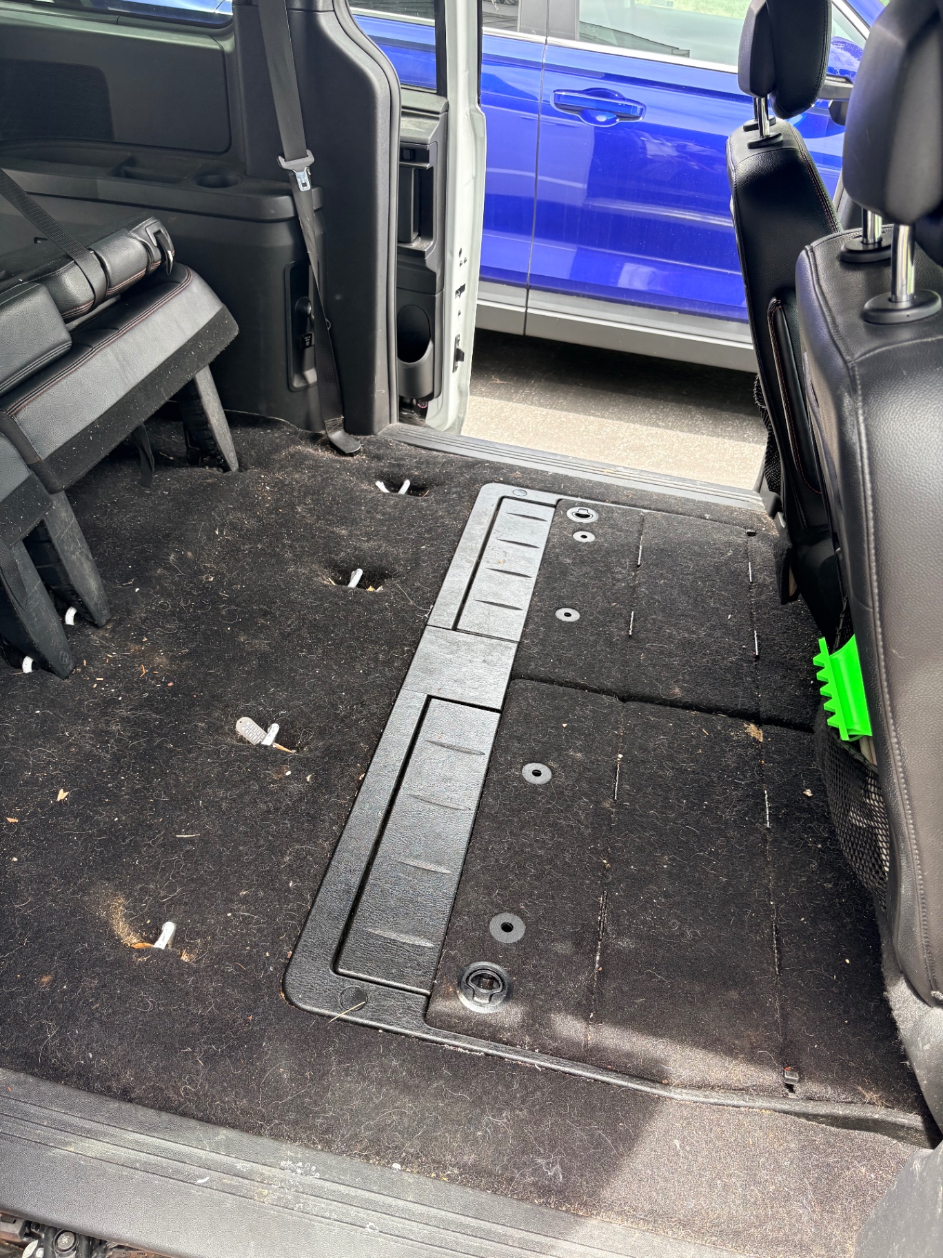 Interior β Before